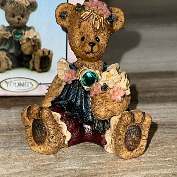 Vintage Berry Hill Bears May Birthstone Young #31404 NIB Giftables Mothers Gift - Picture 2 of 6